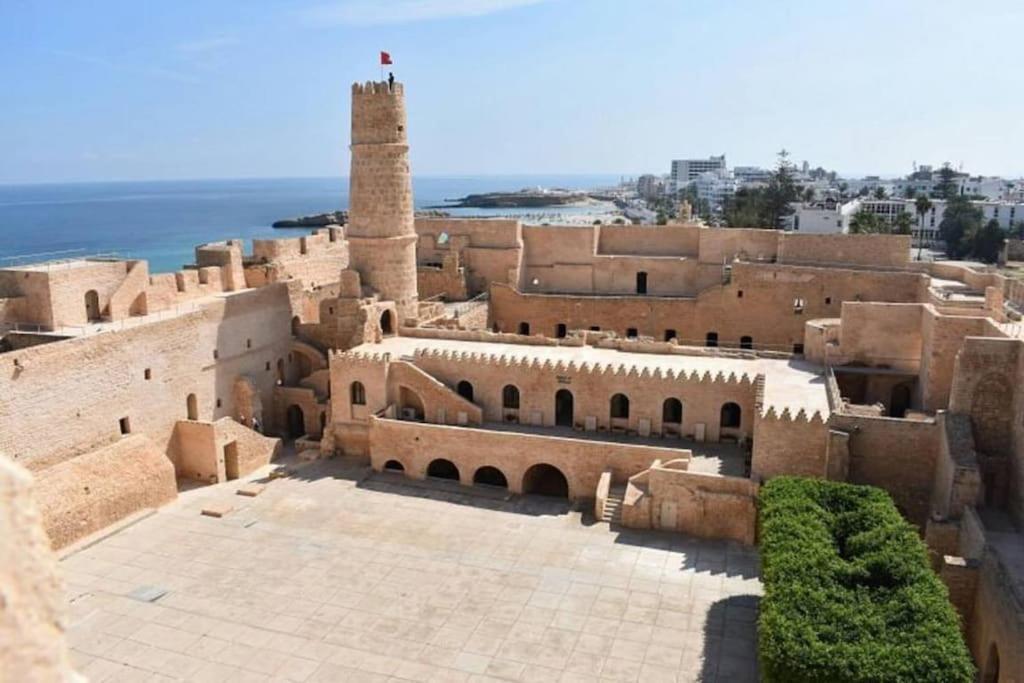 Fantastique, Luxerieux, Agreabel Appartement Monastir Luaran gambar
